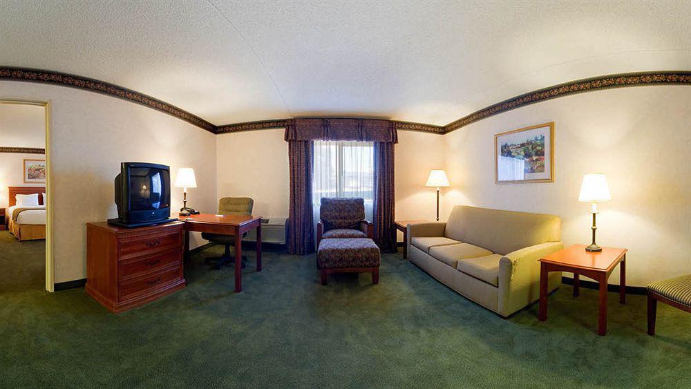 Holiday Inn Express Hotel & Suites Pittsburgh Airport By Ihg Robinson Township Szoba fotó