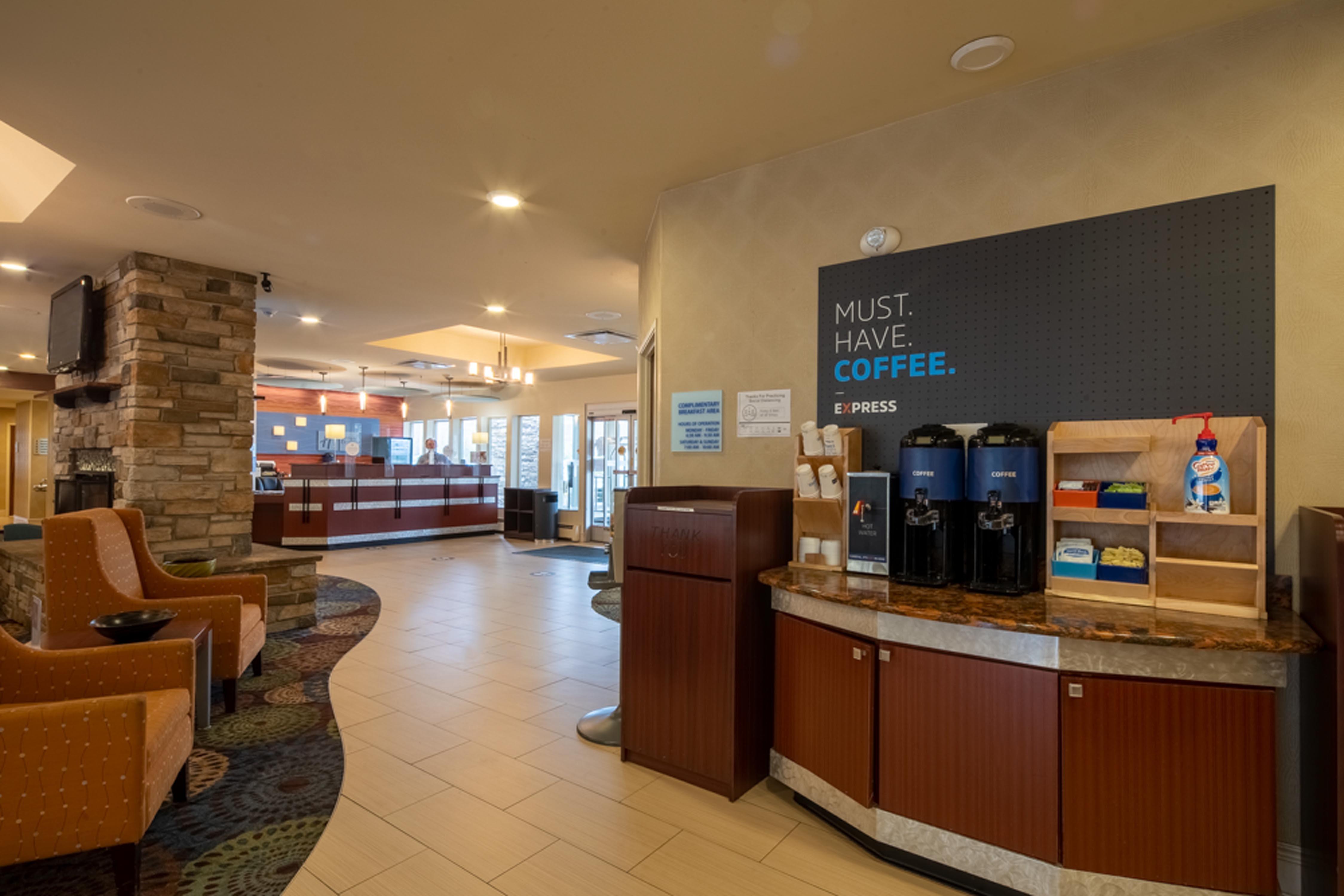 Holiday Inn Express Hotel & Suites Pittsburgh Airport By Ihg Robinson Township Kültér fotó