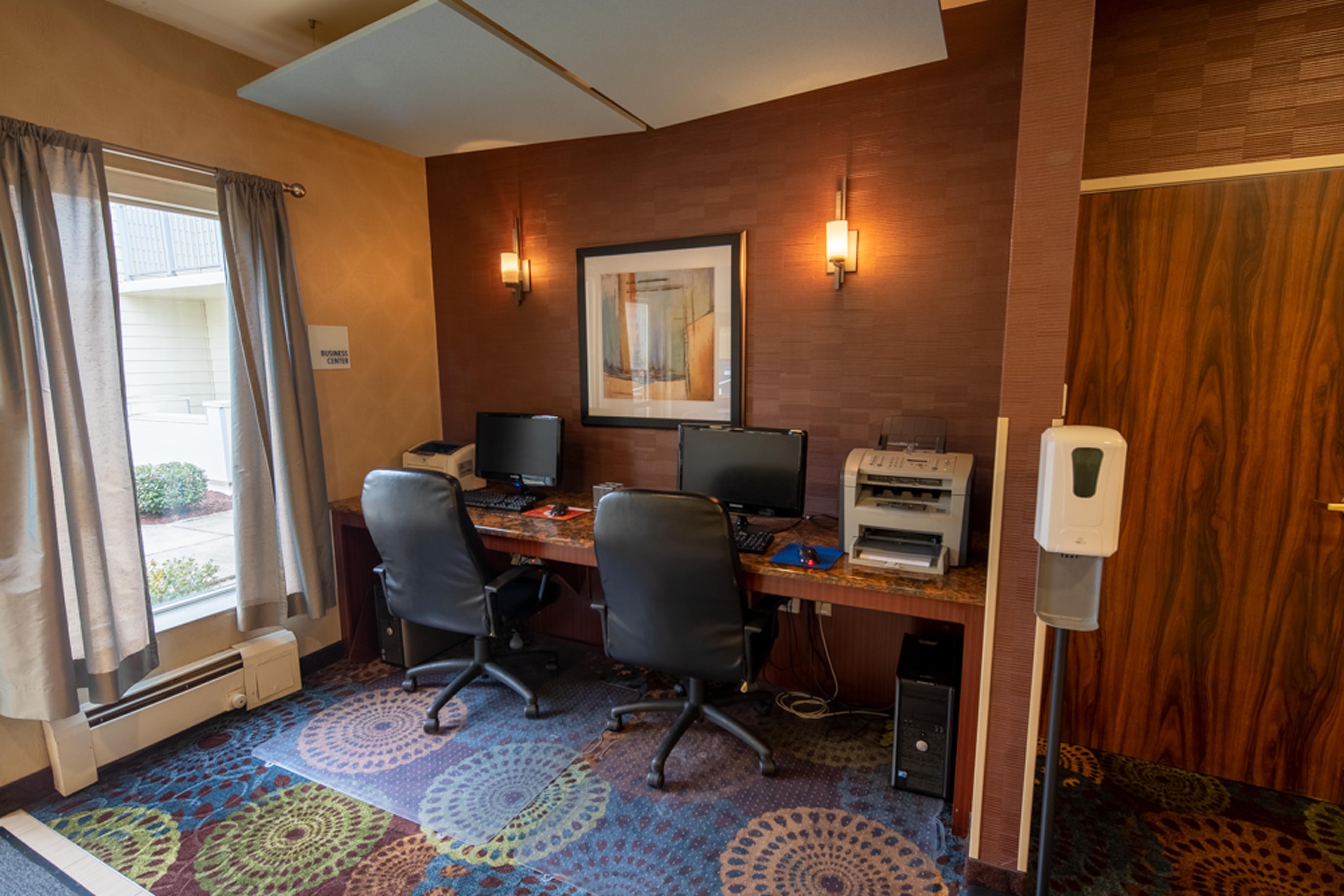 Holiday Inn Express Hotel & Suites Pittsburgh Airport By Ihg Robinson Township Kültér fotó