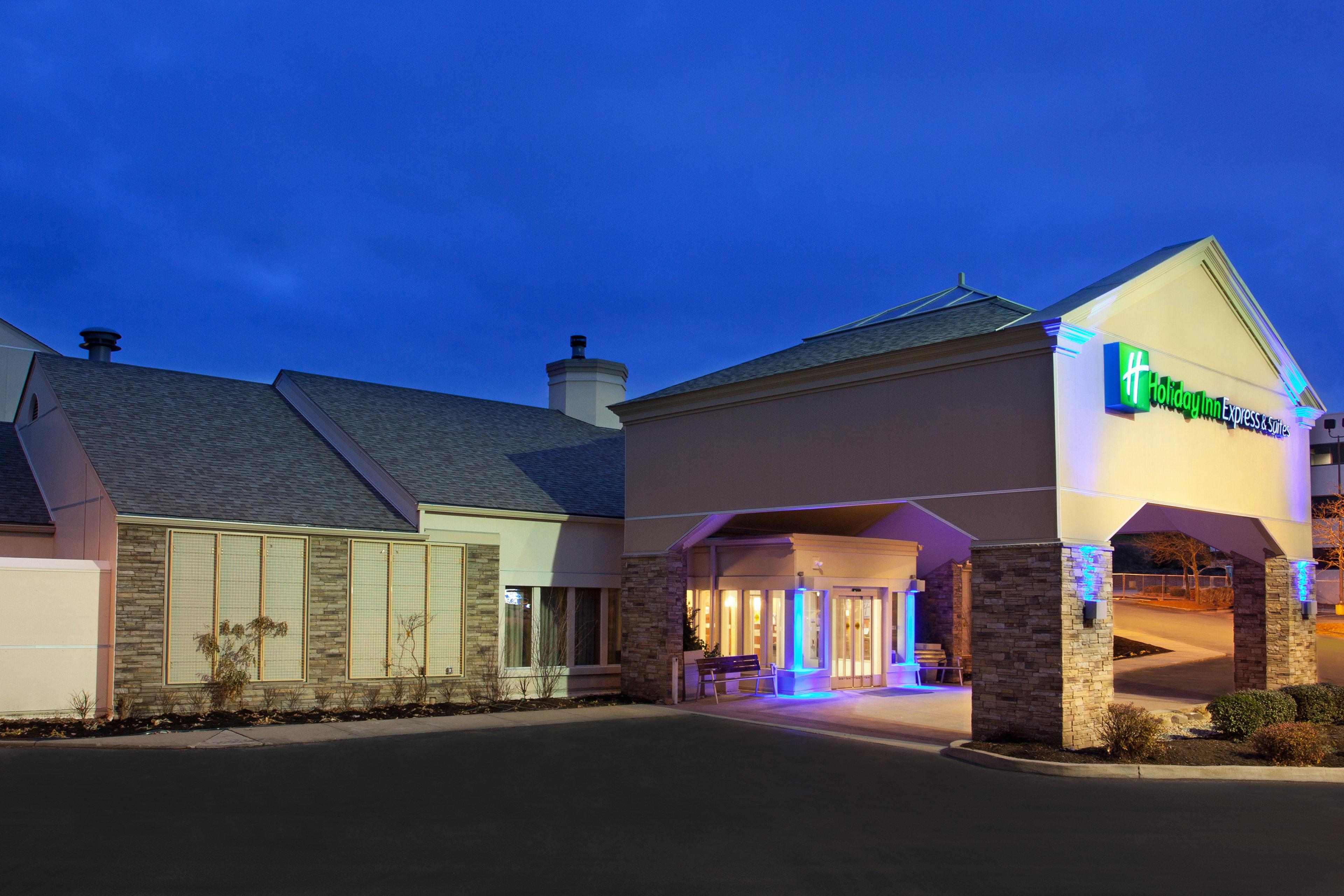 Holiday Inn Express Hotel & Suites Pittsburgh Airport By Ihg Robinson Township Kültér fotó